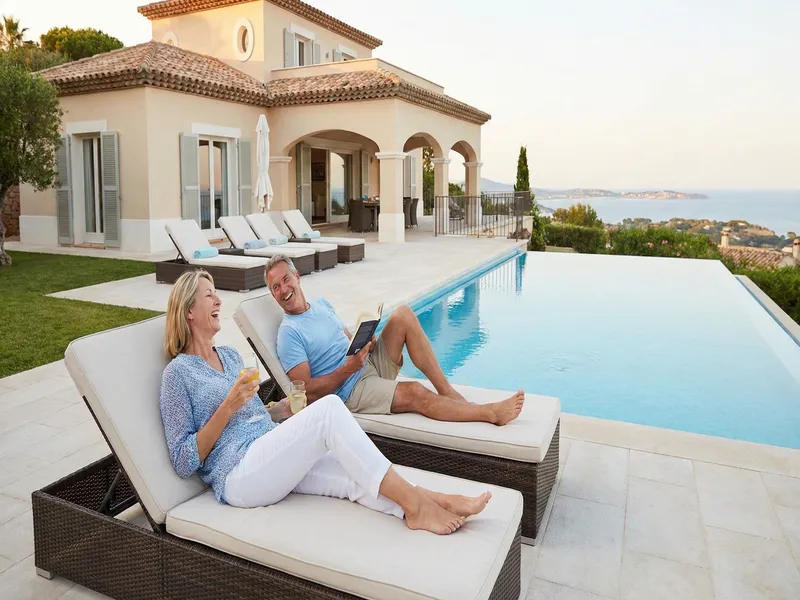 Propietario disfrutando de su tiempo